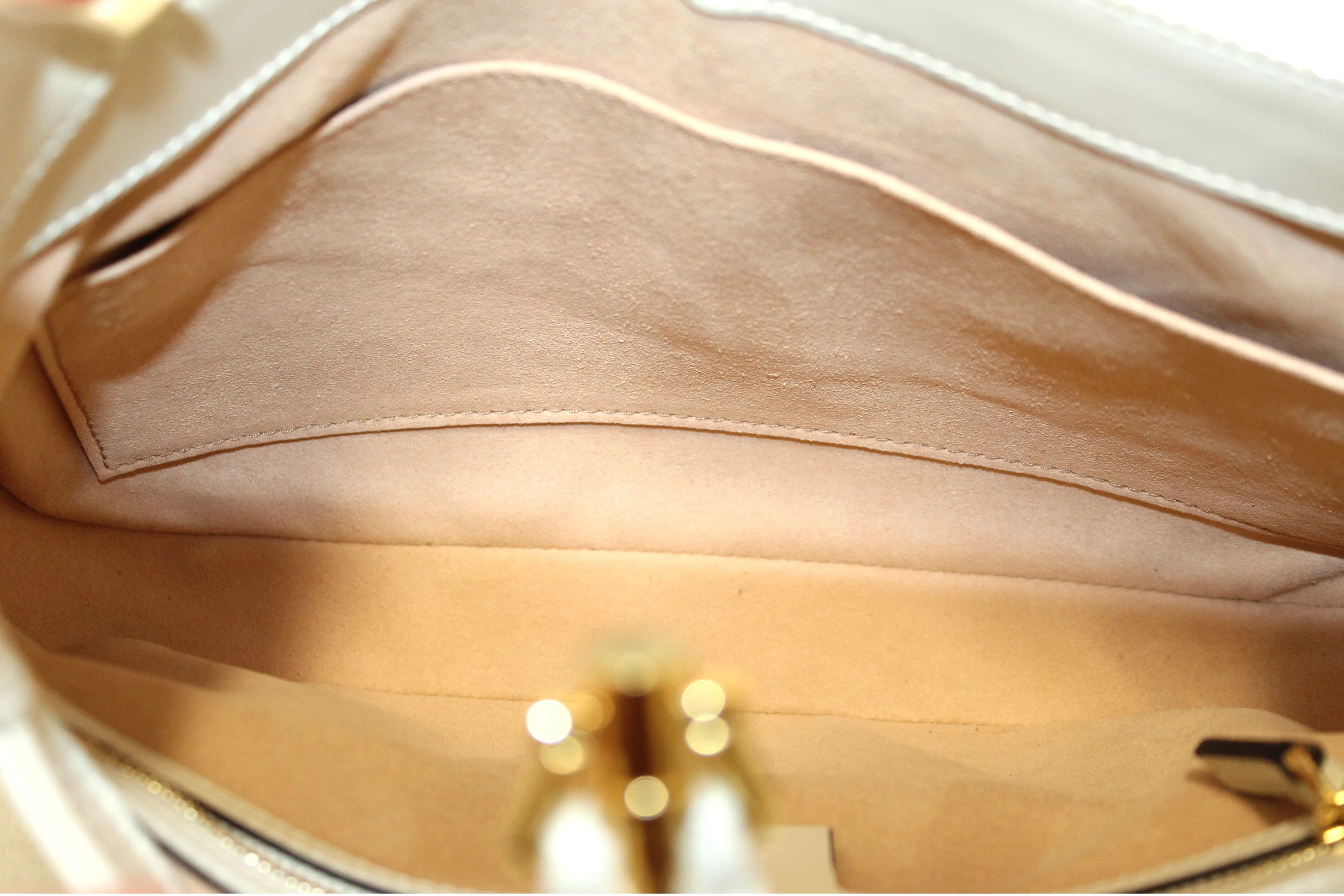 Authentic Gucci White Leather Jackie 1961 Small Hobo Shoulder Bag
