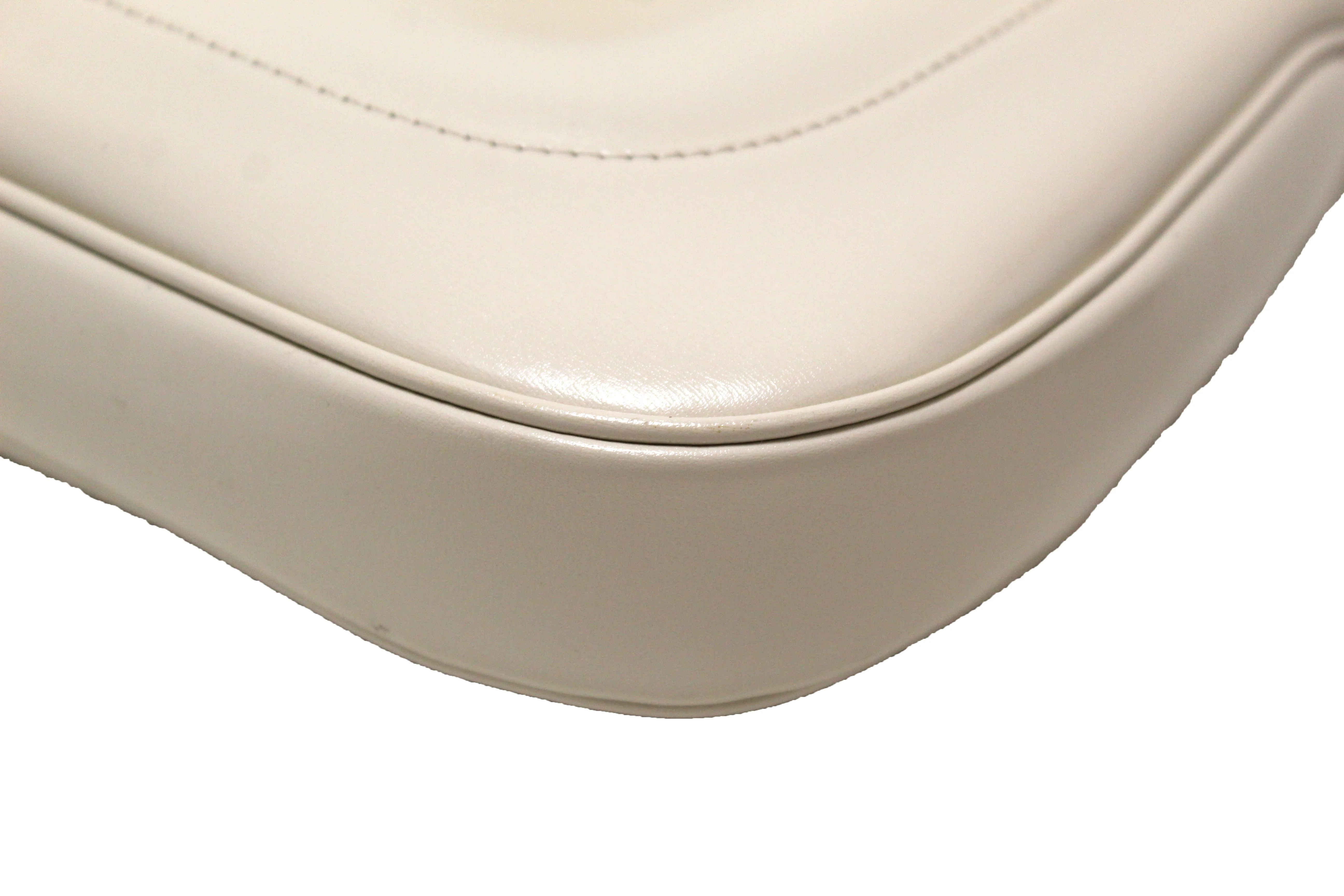 Authentic Gucci White Leather Jackie 1961 Small Hobo Shoulder Bag