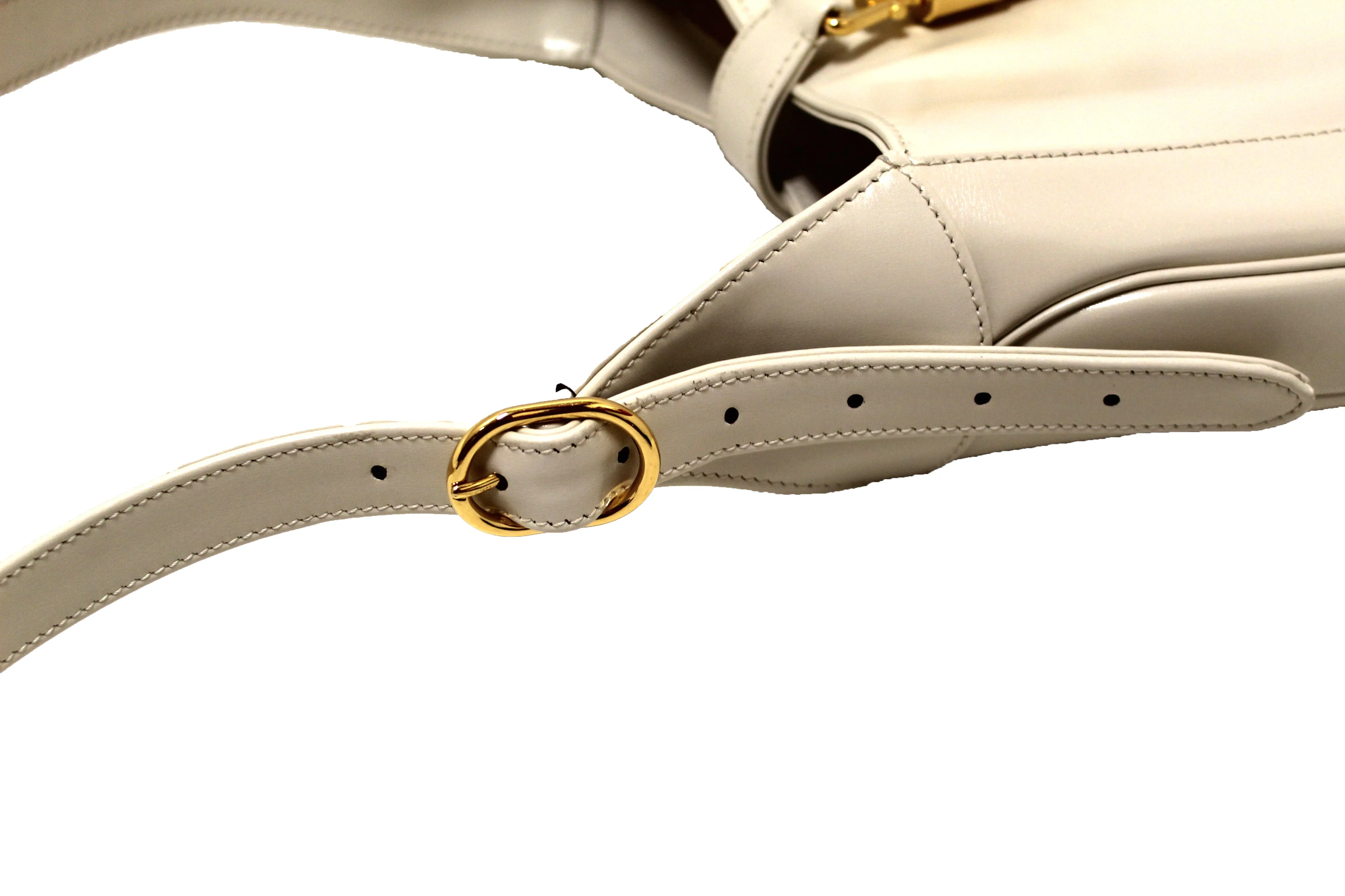 Authentic Gucci White Leather Jackie 1961 Small Hobo Shoulder Bag