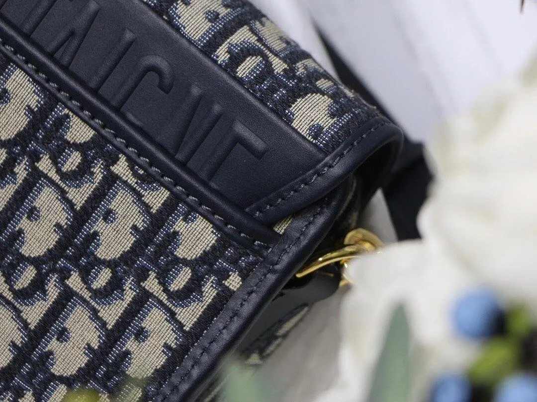 Christian Dior Medium Bobby Bag