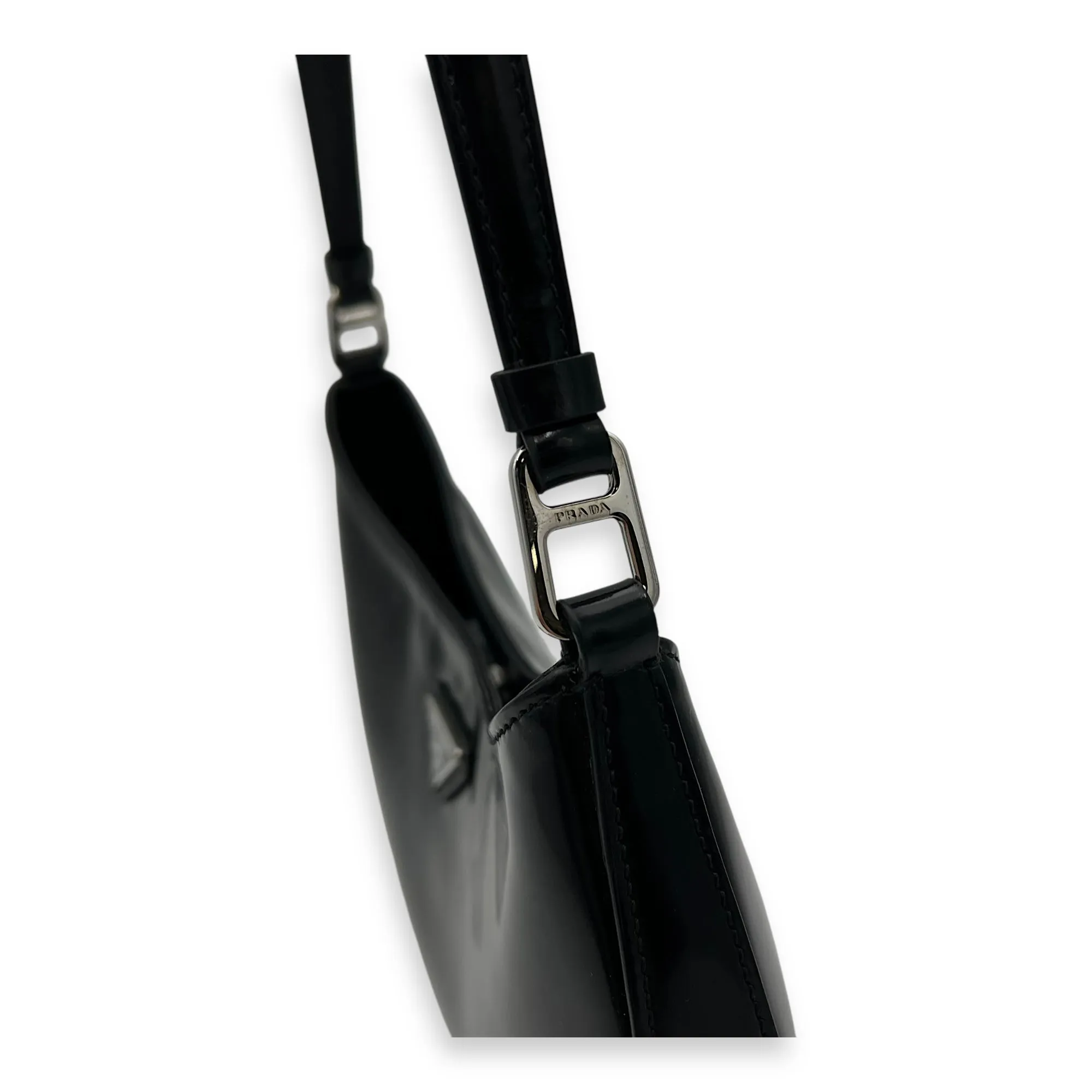 Cleo Shoulder Bag Black in Calfskin, Silver hardware