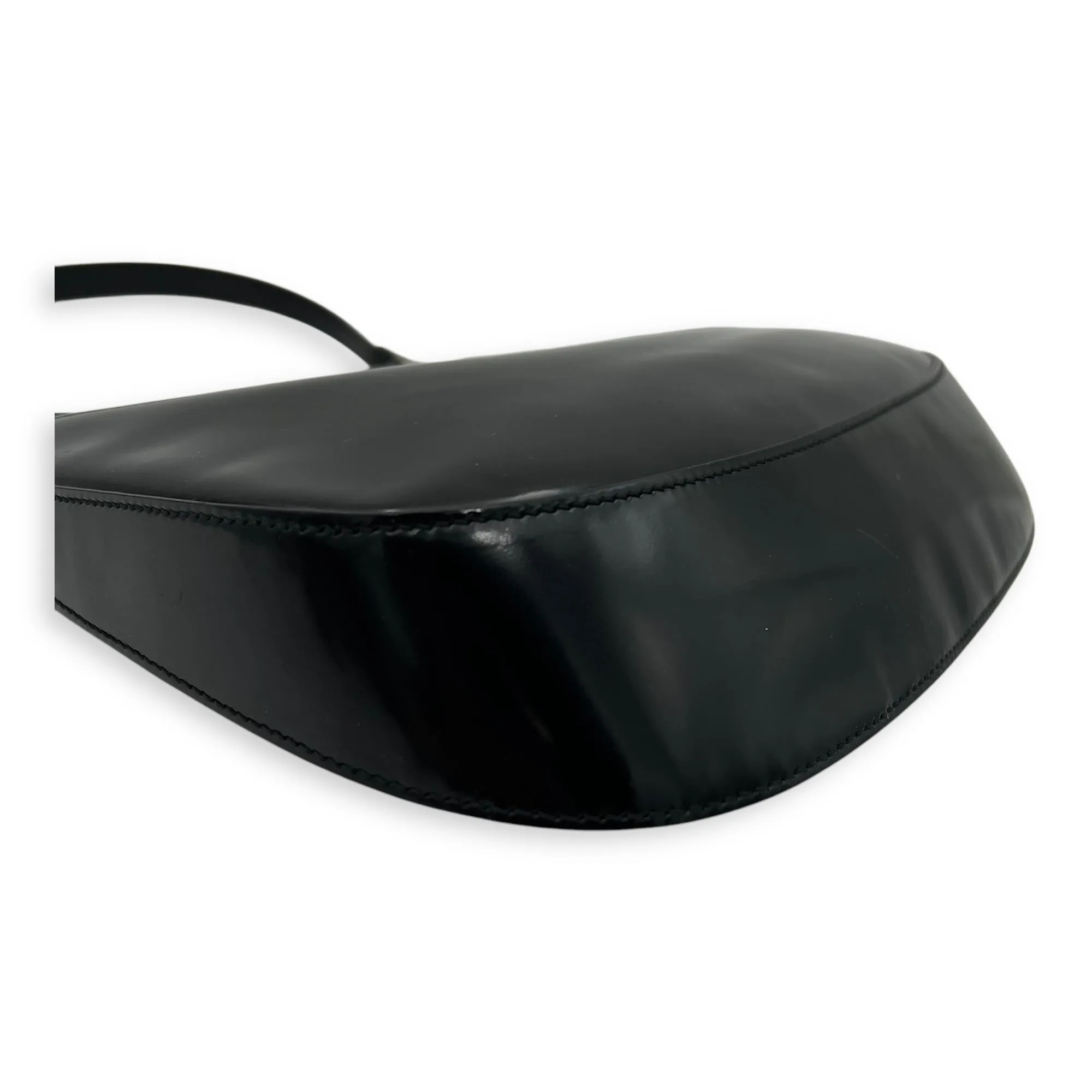 Cleo Shoulder Bag Black in Calfskin, Silver hardware
