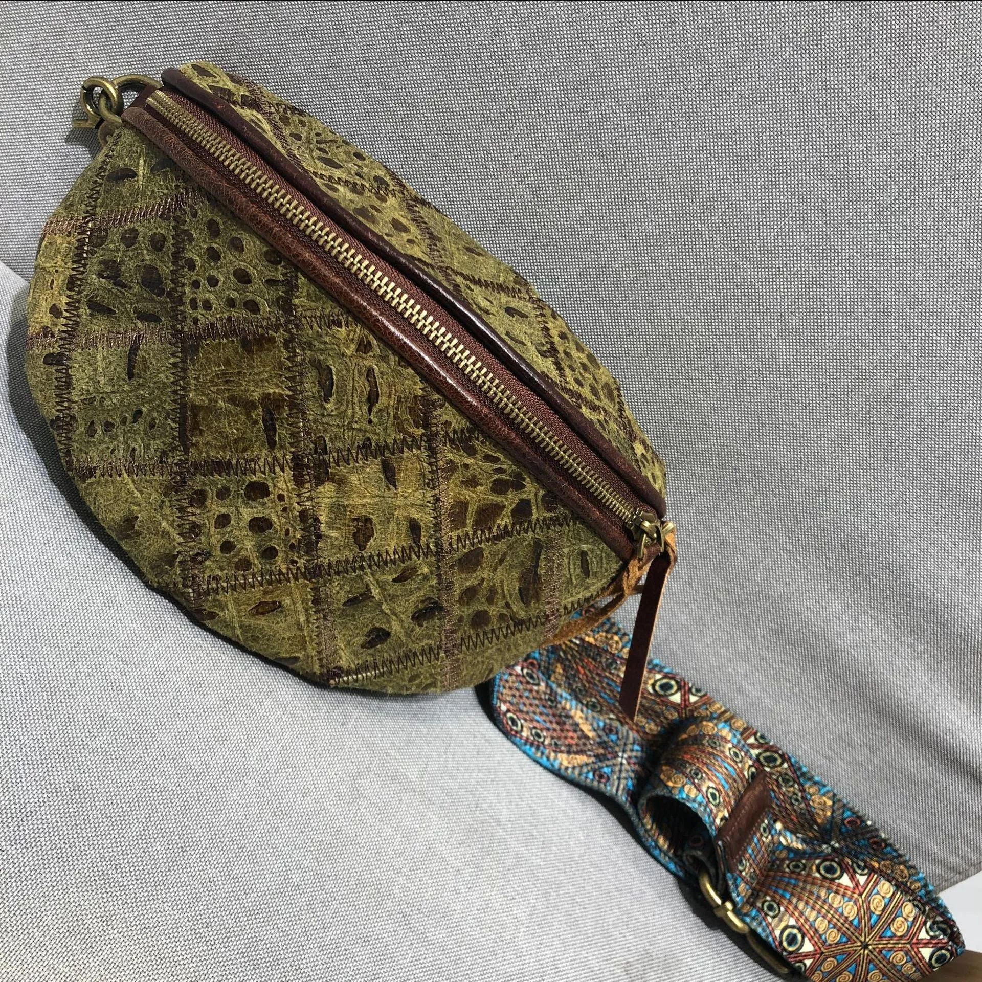 Designer Women's Crossbody Sling Bag Chest Bag For Women