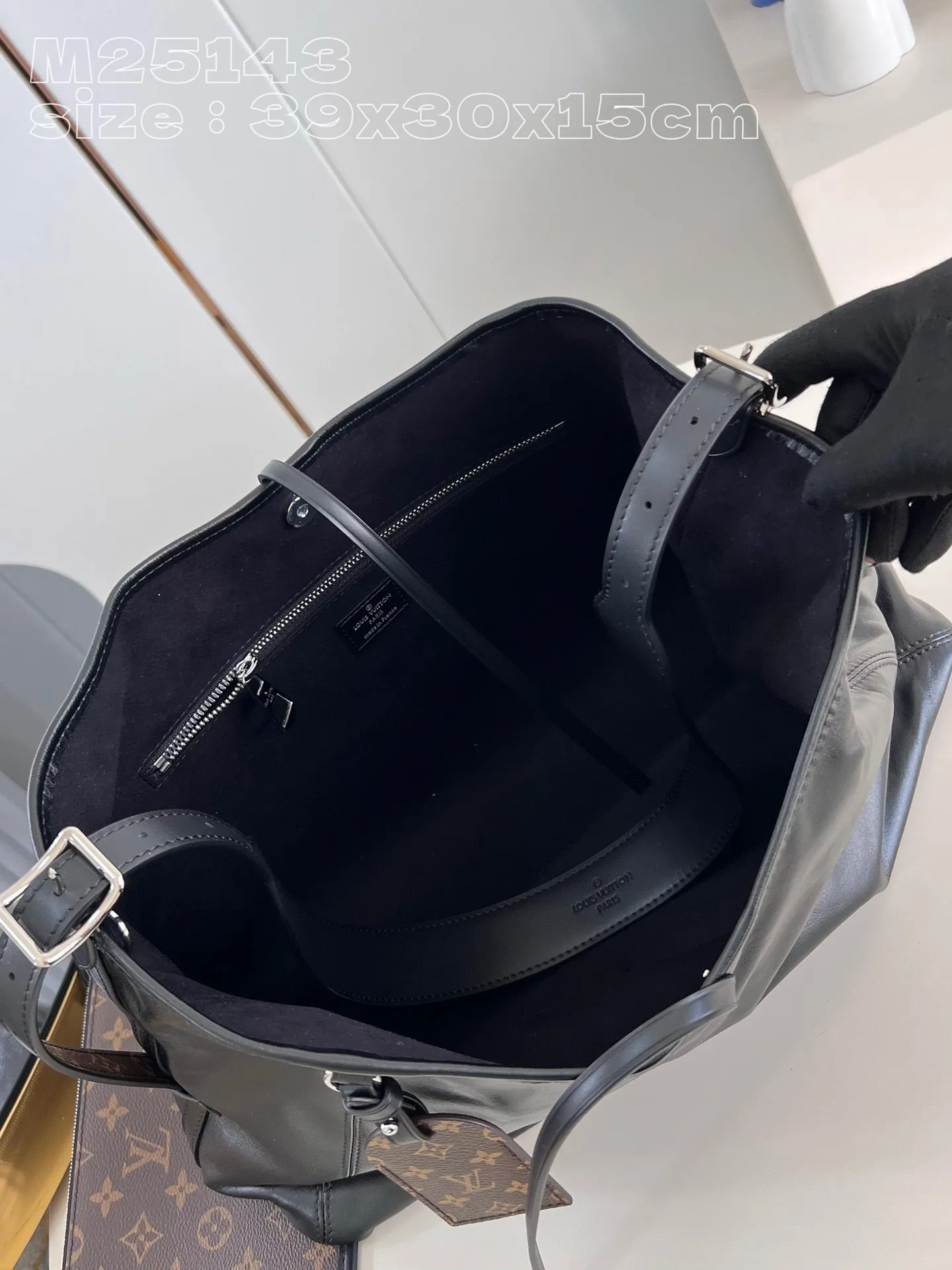 LB959 CarryAll MM / 15.4 x 11.8 x 5.9inches / HIGHEST QUALITY VERSION