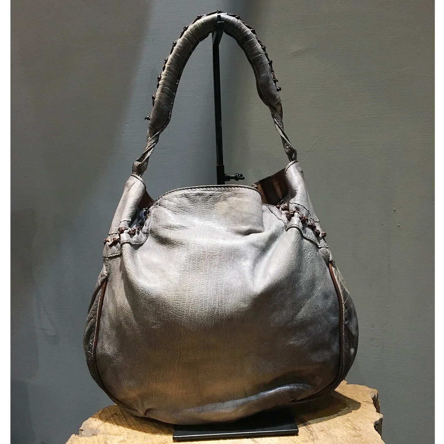 Numero 10/Super soft grey lambskin hobo